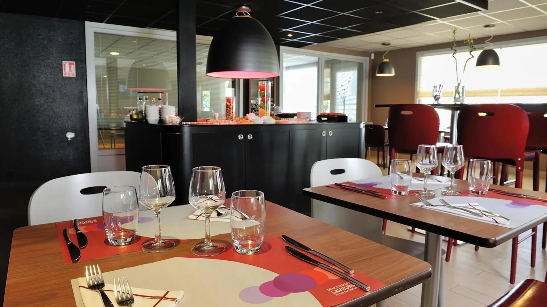 Campanile Bollene A7 Hotel 3*,