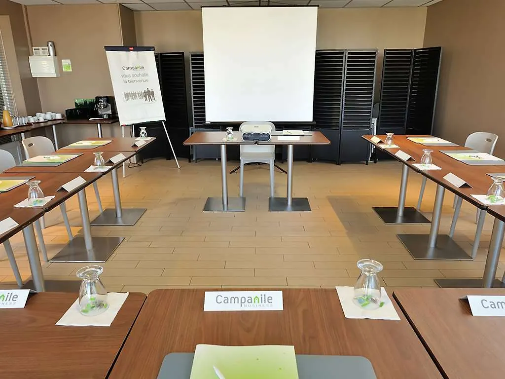 Campanile Bollene A7 Hotel 3*,  France