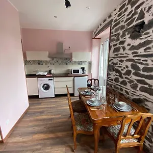 Apartment Touristique - La Colombiere